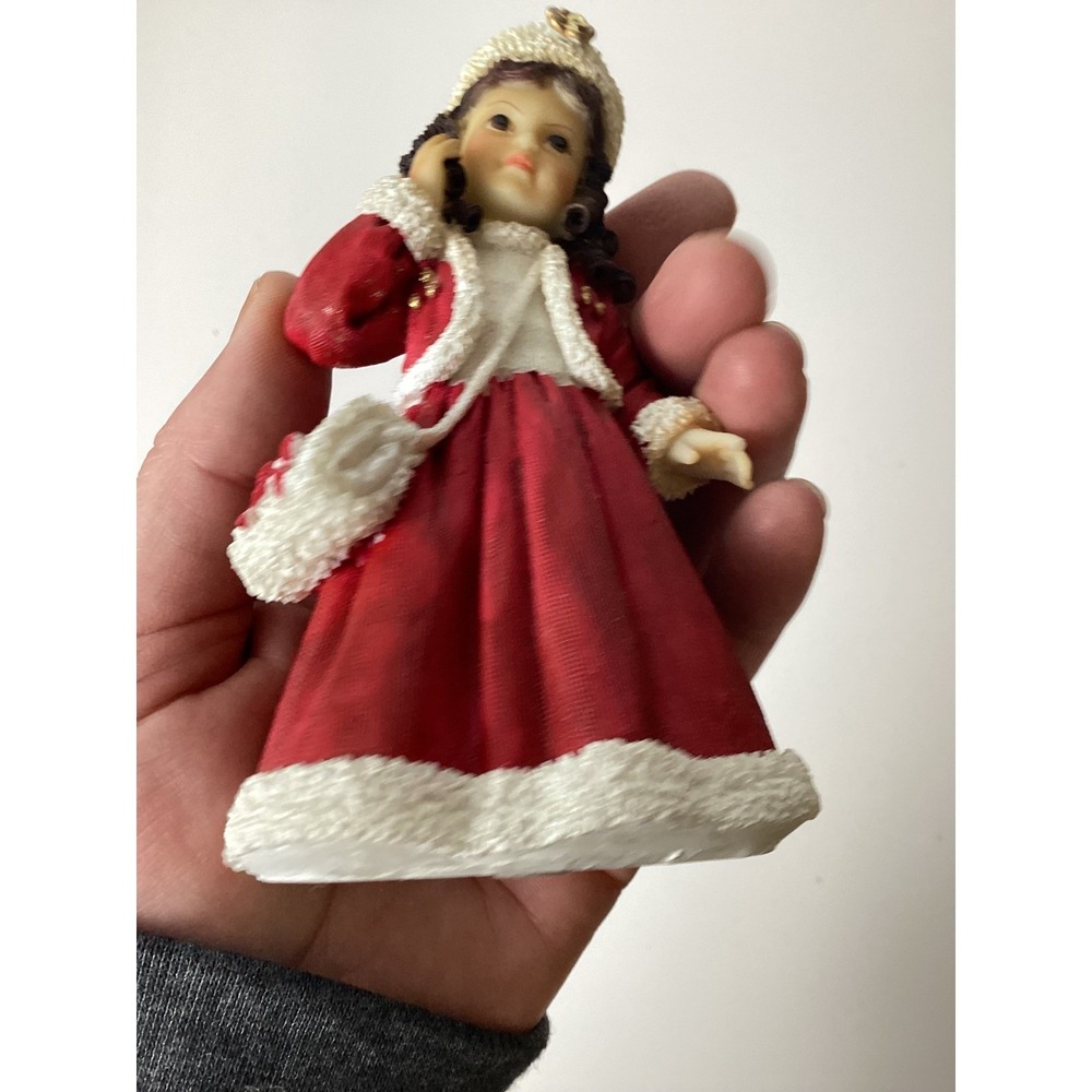 Vintage Style Victorian Girl Figurine Red Winter Coat White Trim 5 Inch Statue - Picture 6 of 9